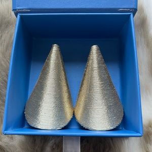 Rebecca de Ravenel gold Aida clip on earrings.